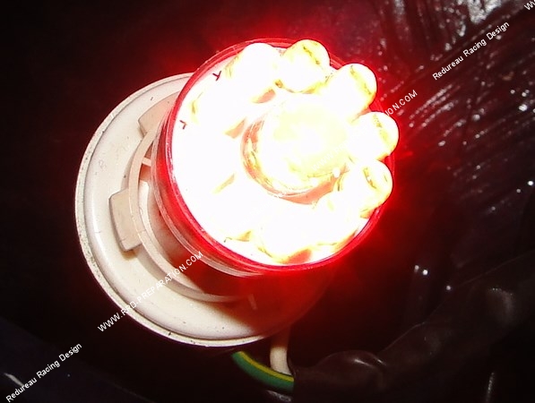Ampoule Feu Arri/ère Feu de Stop