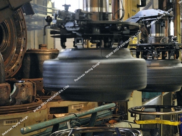 fabrication pneu tire michelin usine marque entreprise