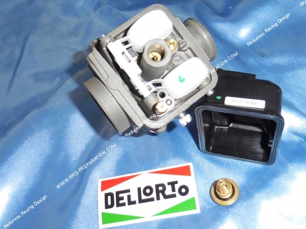 Photo des flotteur et de la cuve ouverte du carburateur dellorto PHBH 30 bs souple starter a cable