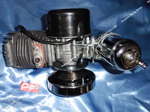 Photo du moteur complet av7 p2r livré avec culasse, pipe, allumage, pour mobylette, motobécane