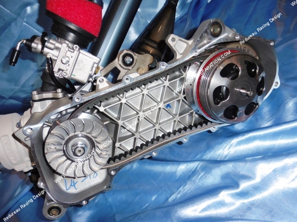 Photo du moteur complet MALOSSI MHR RC-ONE 94cc pour scooter PIAGGIO