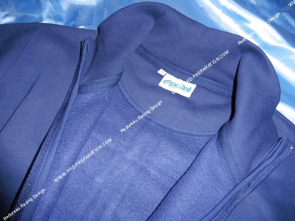 Photo du logo POLINI sur le sweat homme POLINI bleu avec fermeture éclair