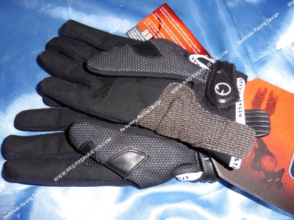 Photo de la paire de gant de moto hiver de la marque steev homologué