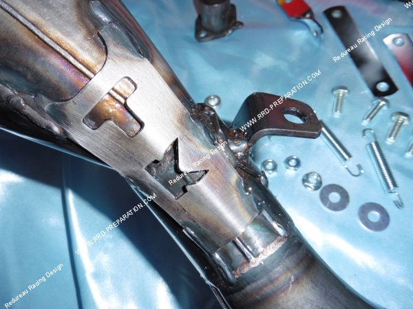Photo de l’échappement tk turbokit TURBOKIT TK GP 80cc pour motos 50 sportive moteur minarelli am6, XR6, RS, RS2