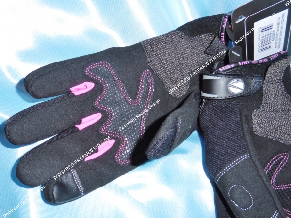 Photo de la paire de gant moto noir et rose homologué CE