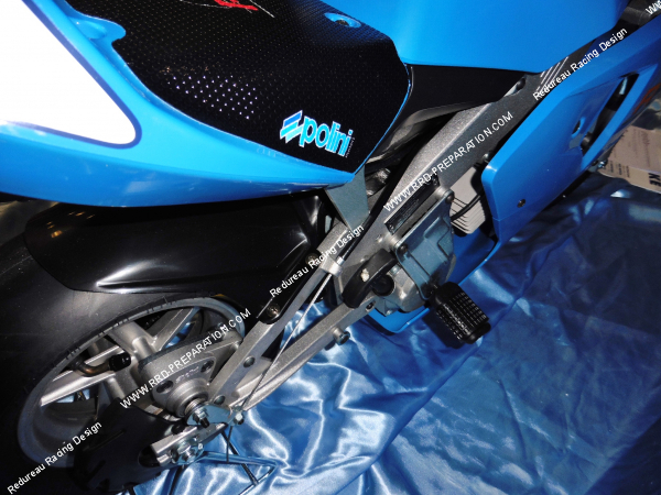 Photo du lanceur de pocket bike, mini moto POLINI 910 CARENA S AIR 6,2 HP grande roue 6,5" bleu