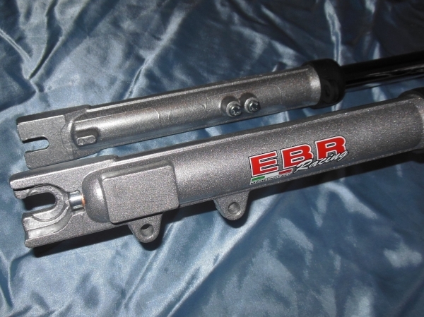 patte étrier Fourche EBR RACING hydraulique en aluminium réglable pour PEUGEOT 103 et MBK 51