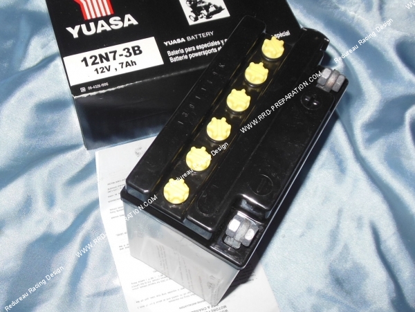 vue Batterie YUASA 12N7-3B 12v 7A (acide avec entretien) pour moto, mécaboite, scooters...