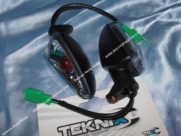 vue Clignotants TEKNIX noir  transparent pour scooter Nitro, Typhoon et mécaboite DERBI, GPR, RS4