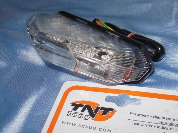 vue Feu arrière TNT TUNING à leds avec clignotants intégrés pour DERBI SENDA, X-RACE, X-TREM, DRD, RIEJU RS2…