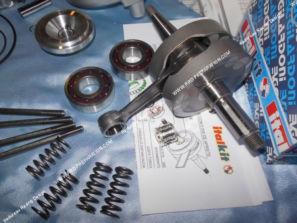 vue vilebrequin course longue Pack ITALKIT Racing 85cc Ø50mm pour mécaboite moteur minarelli am6 vue vilebrequin course longue Pack ITALKIT Racing 85cc Ø50mm pour mécaboite moteur minarelli am6