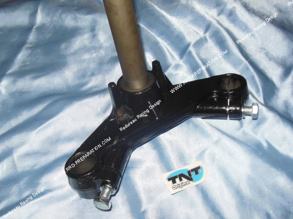 zoom Té de fourche TNT type origine Ø30mm pour Booster MBK SPIRIT, YAMAHA BW'S modèle KYB