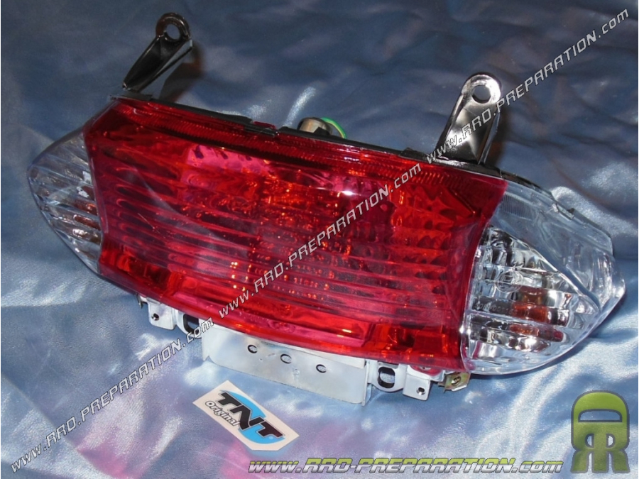 Piloto trasero con soporte placa e intermitentes TNT Original scooter 50cc 2 y 4 tiempos PEUGEOT , FYM, China GY6...