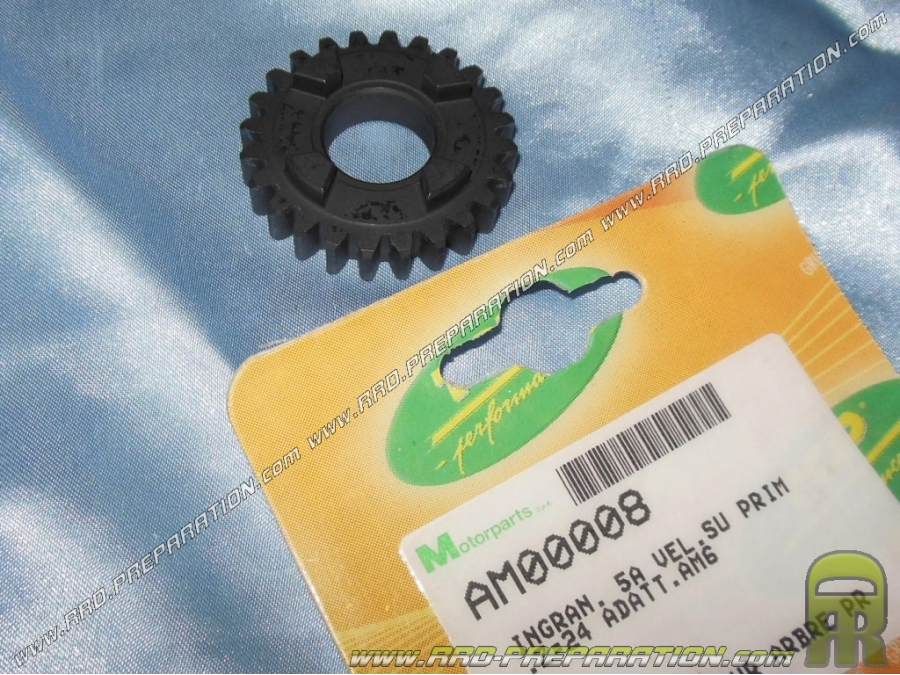 Pinion of 5th on input shaft 24 teeth for gear box MINARELLI AM6 (size origin)