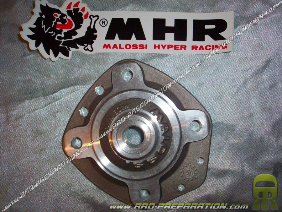 Ø40mm cylinder head stud for MALOSSI MHR Team 50cc kit on DERBI euro 3 engine