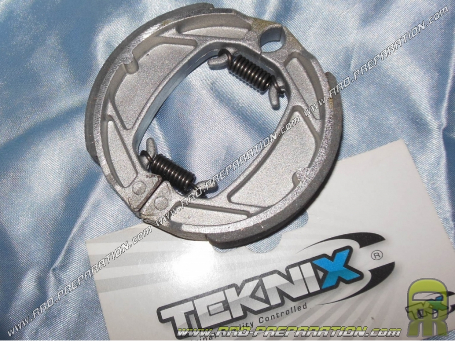 Mâchoires de freins arrière Ø100mm par épaisseur 20mm TEKNIX pour MBK 88 / 89 / MOTOBECANE