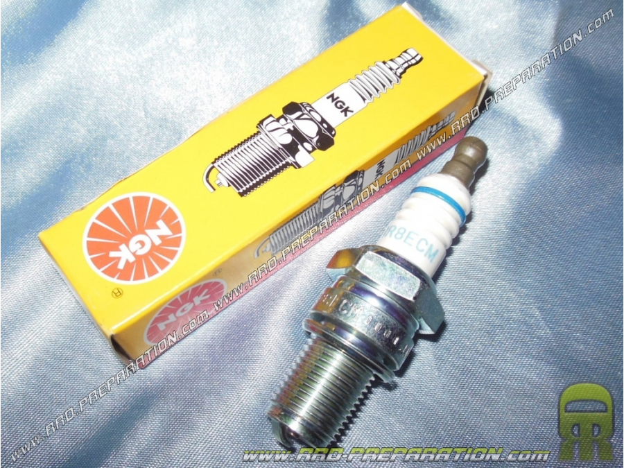 NGK spark plug cap long BR8ECM (hot index)