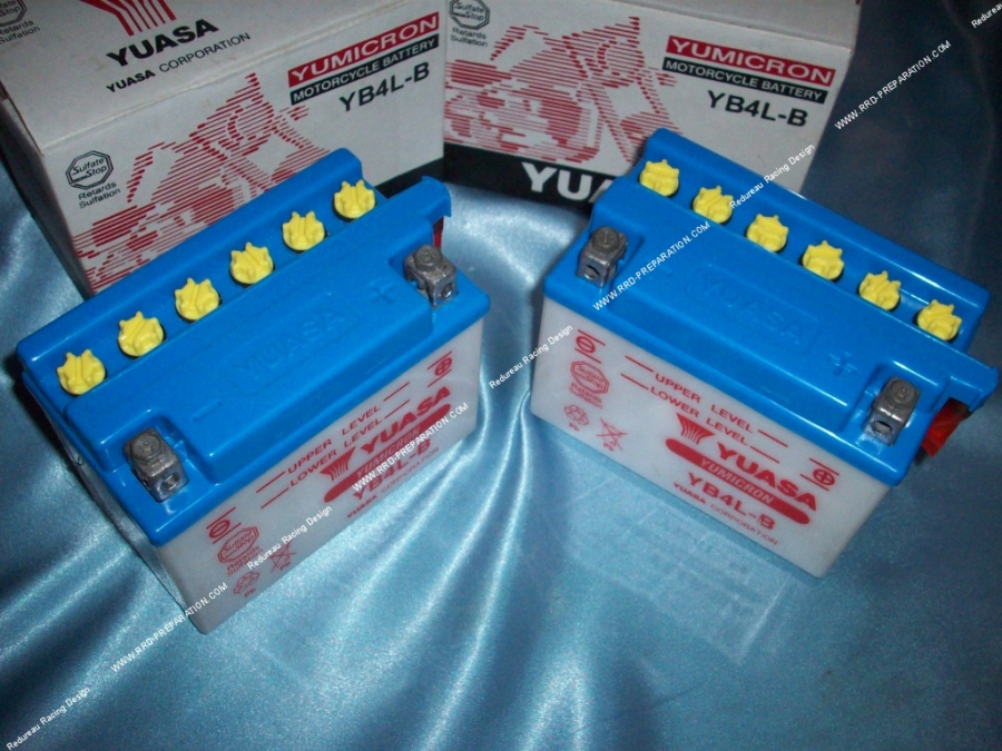 Battery YUASA YB4L-B 12v (acid with maintenance) for motorcycle, mécaboite, scooters...