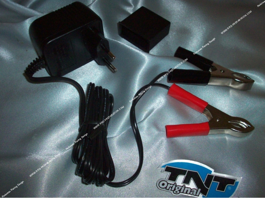 Cargador de batería TNT 12v 0.5Ah