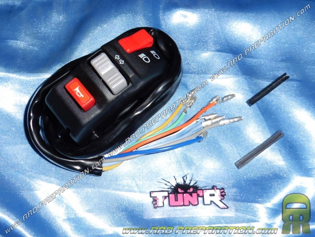 TUN 'R flashing switch / commodo, horn and universal lights www.rrd