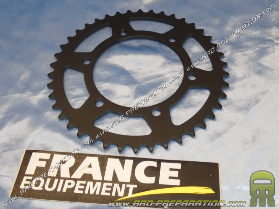 Couronne en 520 FRANCE EQUIPEMENT pour HONDA TRX, KAWASAKI GPZ, NINJA, ER5, GSXR, 200, 250, 300, 500, 1000 dentures aux choix