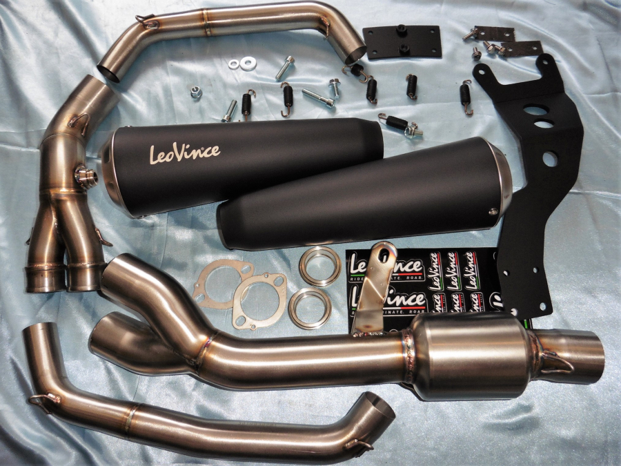 LeoVince full exhaust system LV One Evo black steel homologated for Yamaha  XSR700 2016>2020