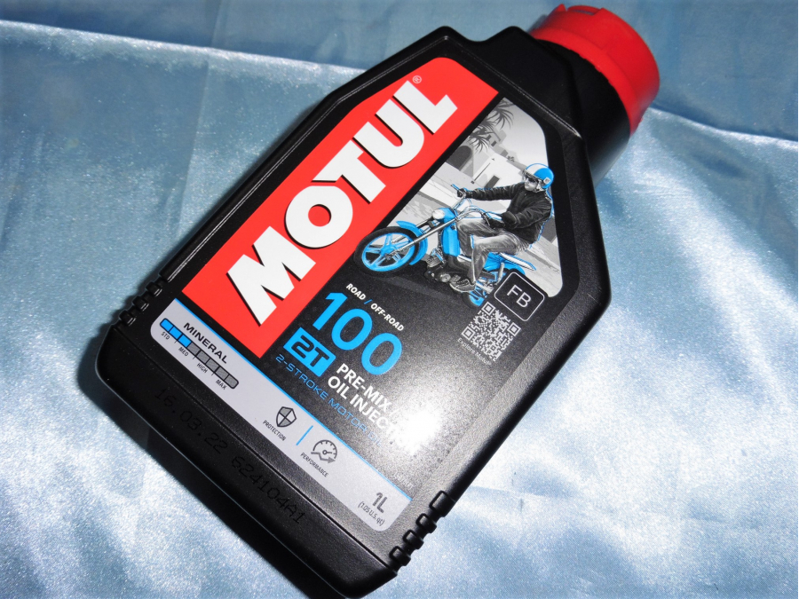 Aceite Motul 710 100% Sintético Para Moto 2t 5 Litros