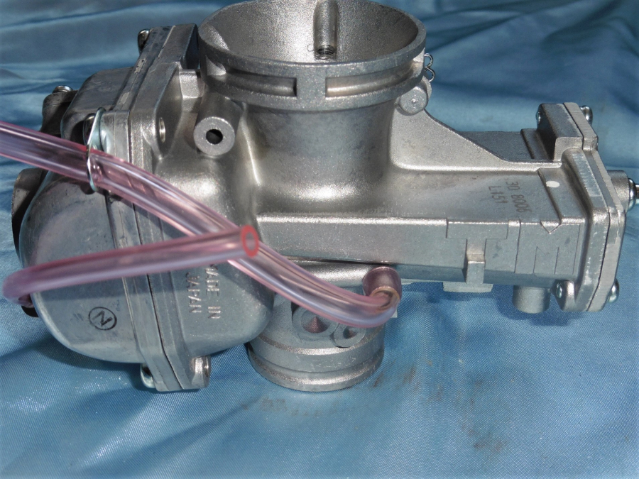 MIKUNI TMX 30 carburettor with power jet without separate greasing