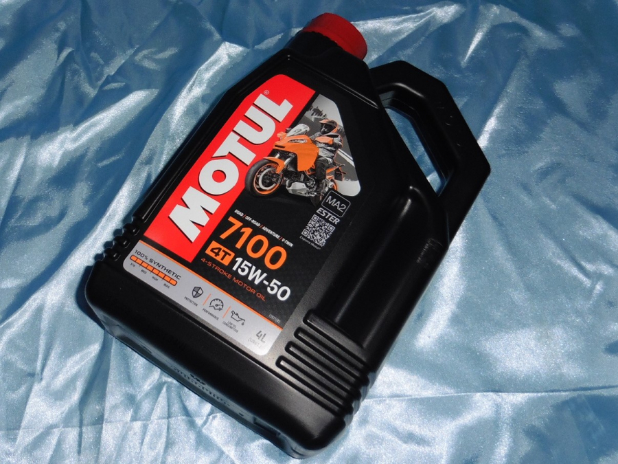 Aceite de motor 100% sintético 15W50 MOTUL 7100 4T 4 tiempos 1L, 4L o 20L a  elección