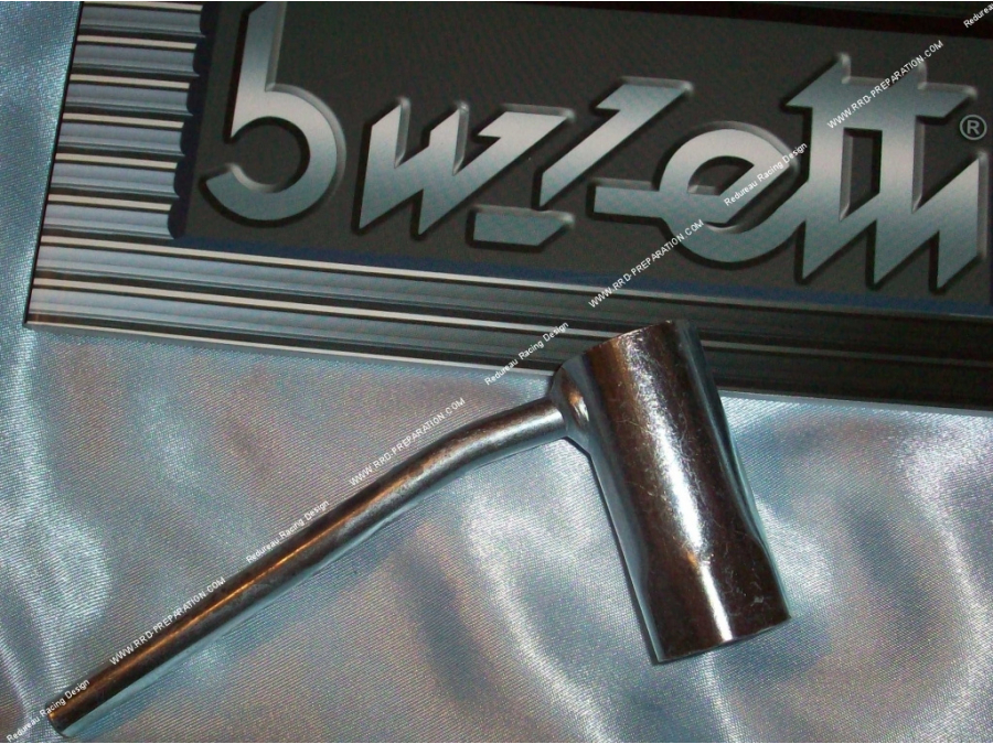 Buzzetti Spark Plug Wrench SW21 With Angled Toggle 63 MM 4804 
