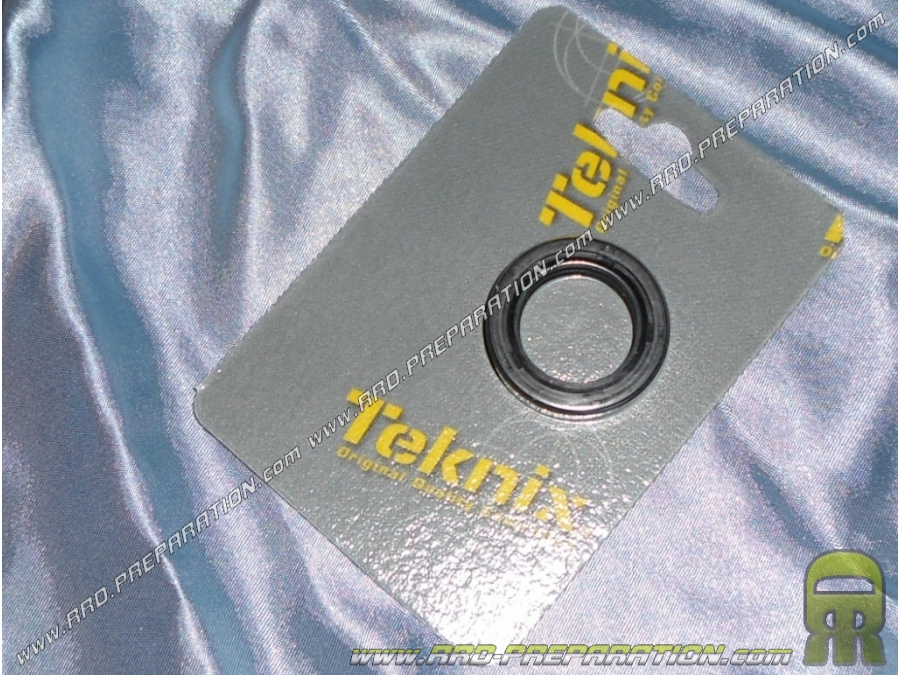 TEKNIX fork oil seals Ø25.7x37x10.5 for scooter PIAGGIO zip, free,...