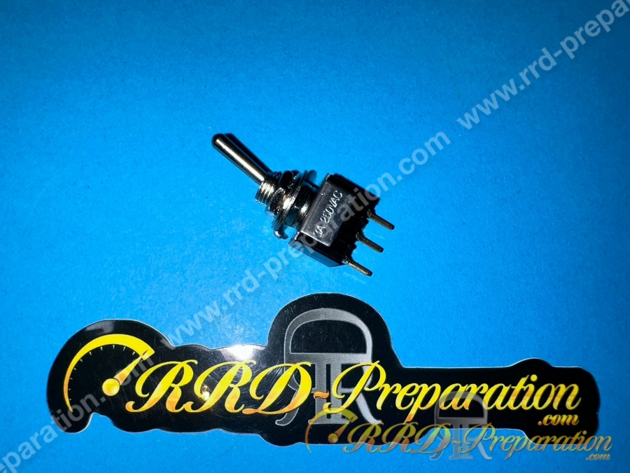 Commutateur / interrupteur à levier 2 positions ON TNT 250Vmax ou 72A / 12V max Commutateur / interrupteur à levier 2 positions ON TNT 250Vmax ou 72A / 12V max