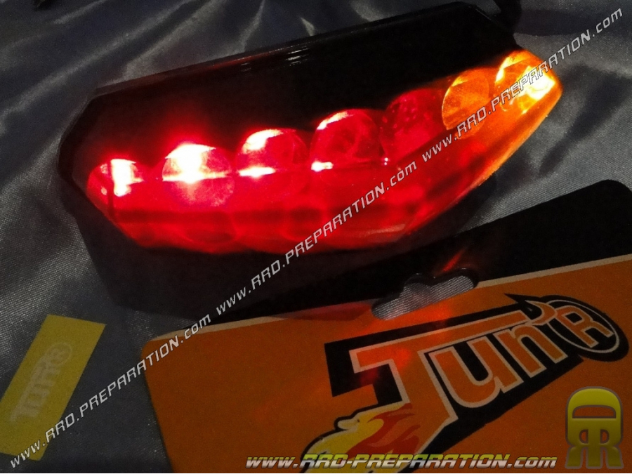 Universal LED rear light with turn signals <span translate="no">TUN'R</span> 'R BLACK SMOKE (mécaboite, scooter, mob)