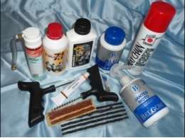 Expedients product, cleaners, greases, paints ... Motorcycle TRIUMPH DAYTONA, STREET TRIPLE, TIGER, ...