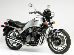 Moto YAMAHA XJ 750