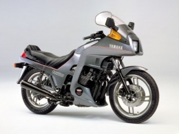 Moto YAMAHA XJ TURBO 650..