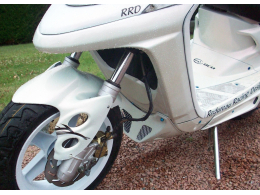 Aesthetics and chassis for scooter 50cc 2 times (MBK, YAMAHA, PIAGGIO ...)
