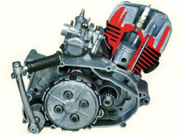 Motor de moto de más de 50cc pero menos de 125cc 2T ( YAMAHA , KTM, HONDA...)