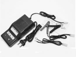 Chargeurs de batterie et acide Cyclomoteur / Mob