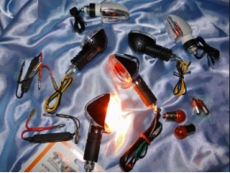 Flashing / intermittently lights, bulbs ... for motorcycle Aprilia RSV, SHIVER, TUONO, Pegaso ...