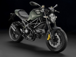 Moto DUCATI MONSTER 796, ...