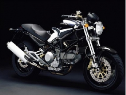 Motorcycle DUCATI MONSTER 750, ...