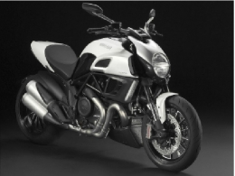 Moto DUCATI DIAVEL, DIAVEL AMG, DIAVEL CARBON, ...