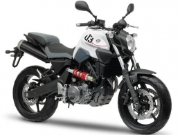 Moto YAMAHA MT-03 660cc...