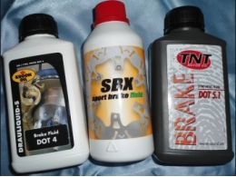 Liquides de frein pour moto KAWASAKI NINJA, ZX-6R, Z 750, Z 1000, ...