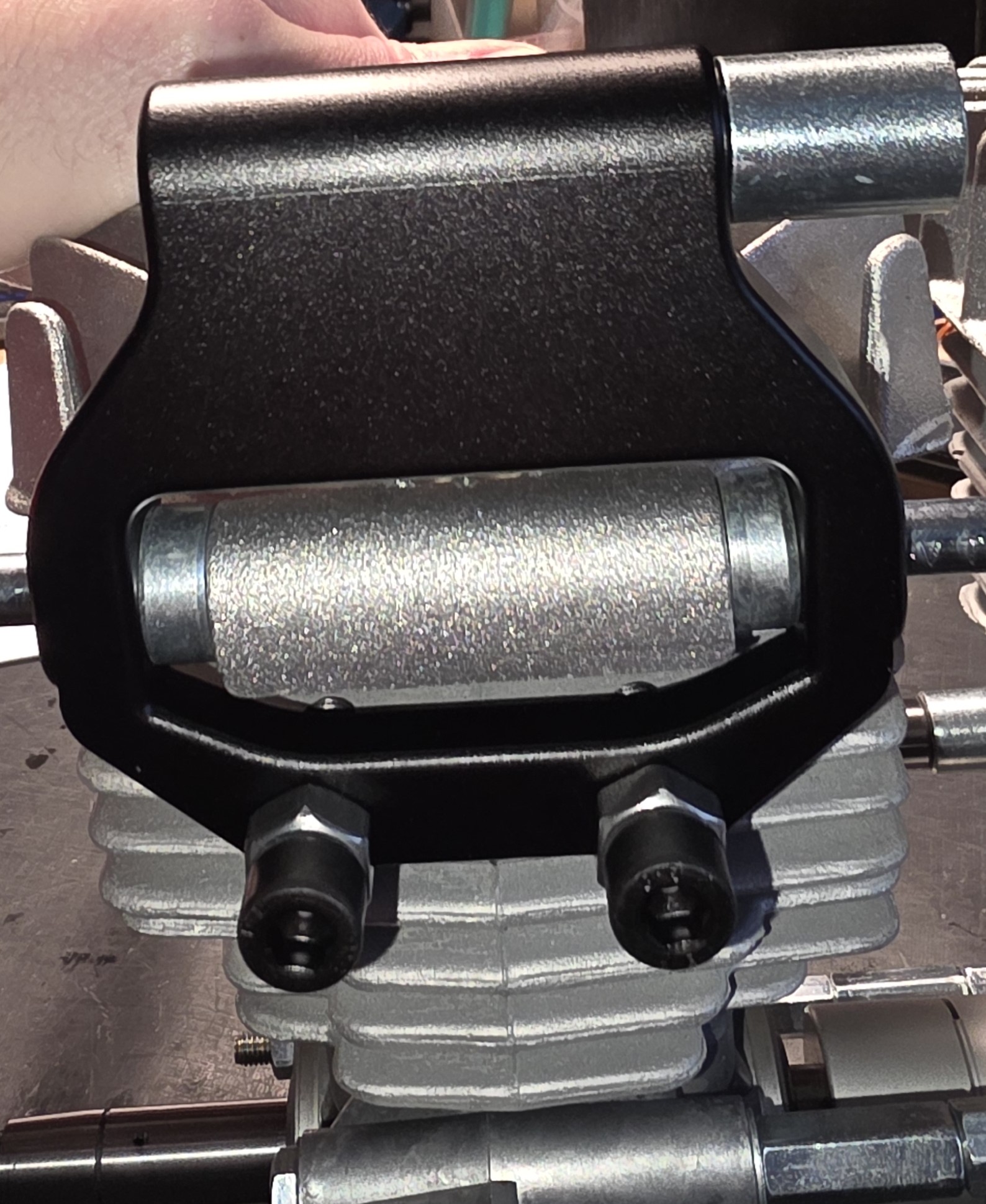 fixation culasse rrd AV10 AV7