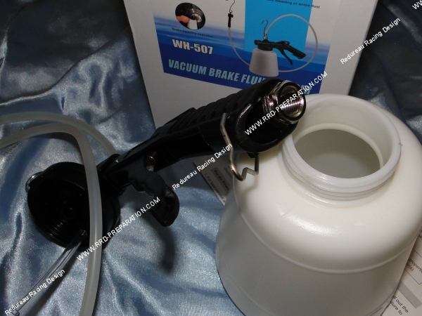 bocal pompe pneumatique pour purger les freins