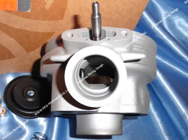 valve échappement sur kit ATHENA 50cc monté sur minarelli AM6