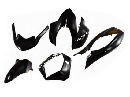 Photo du kit de carenage pour maxi scooter de la marque PCX HONDA 125cc de couleur noir
