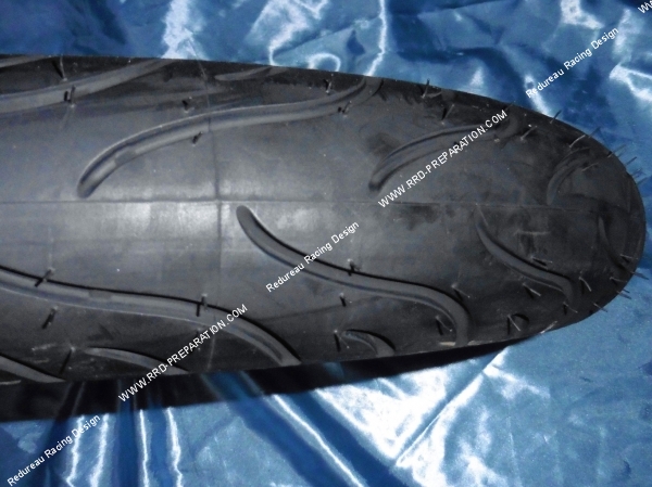 Photo du pneumatique michelin pour moto, mecaboite, et gros cube